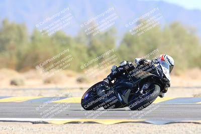 media/Oct-20-2024-CVMA (Sun) [[d4a3dff211]]/Race 12- Formula 40 MW and LW/
